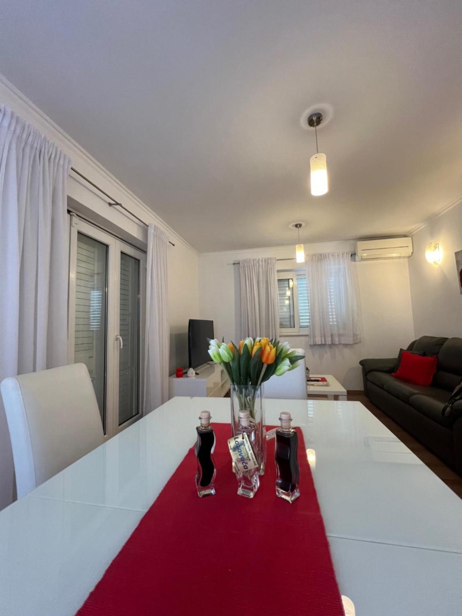 Apartment Violeta 1 With Private Terrace Дубровник Экстерьер фото