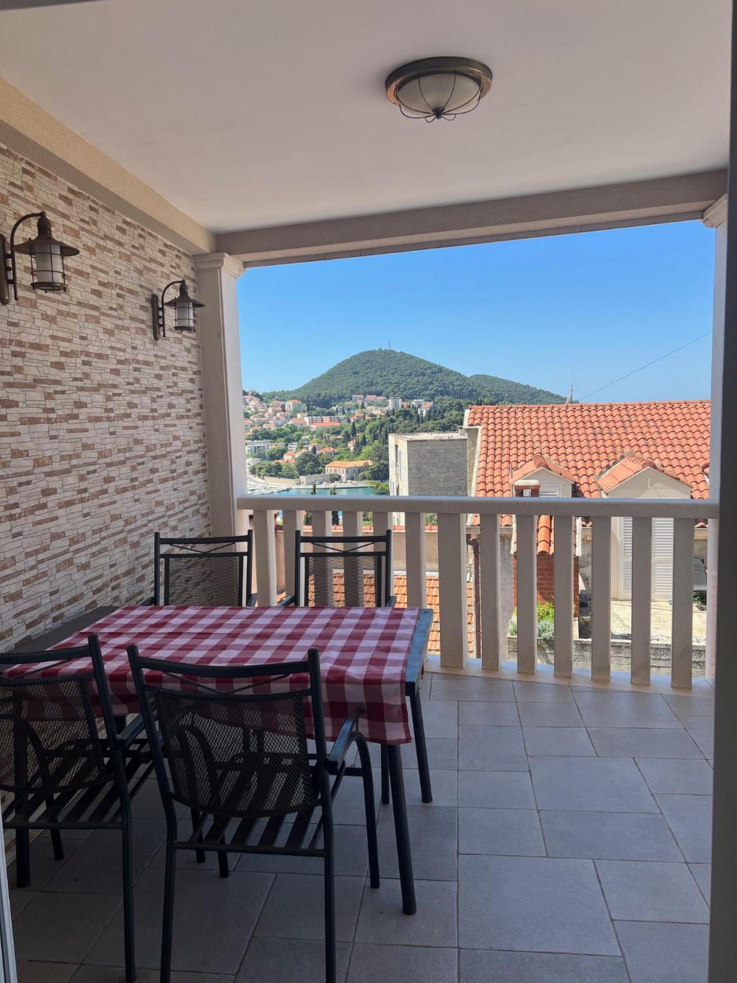Apartment Violeta 1 With Private Terrace Дубровник Экстерьер фото